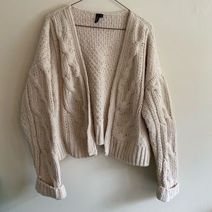 Moon & Madison cardigan